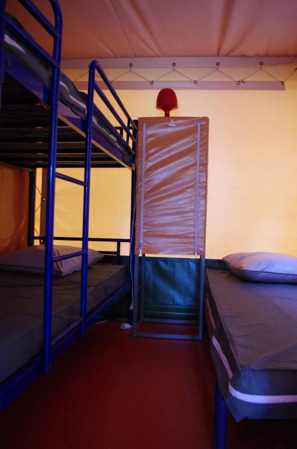 فندق Camping La Bergerie La Chapelle-Achard المظهر الخارجي الصورة