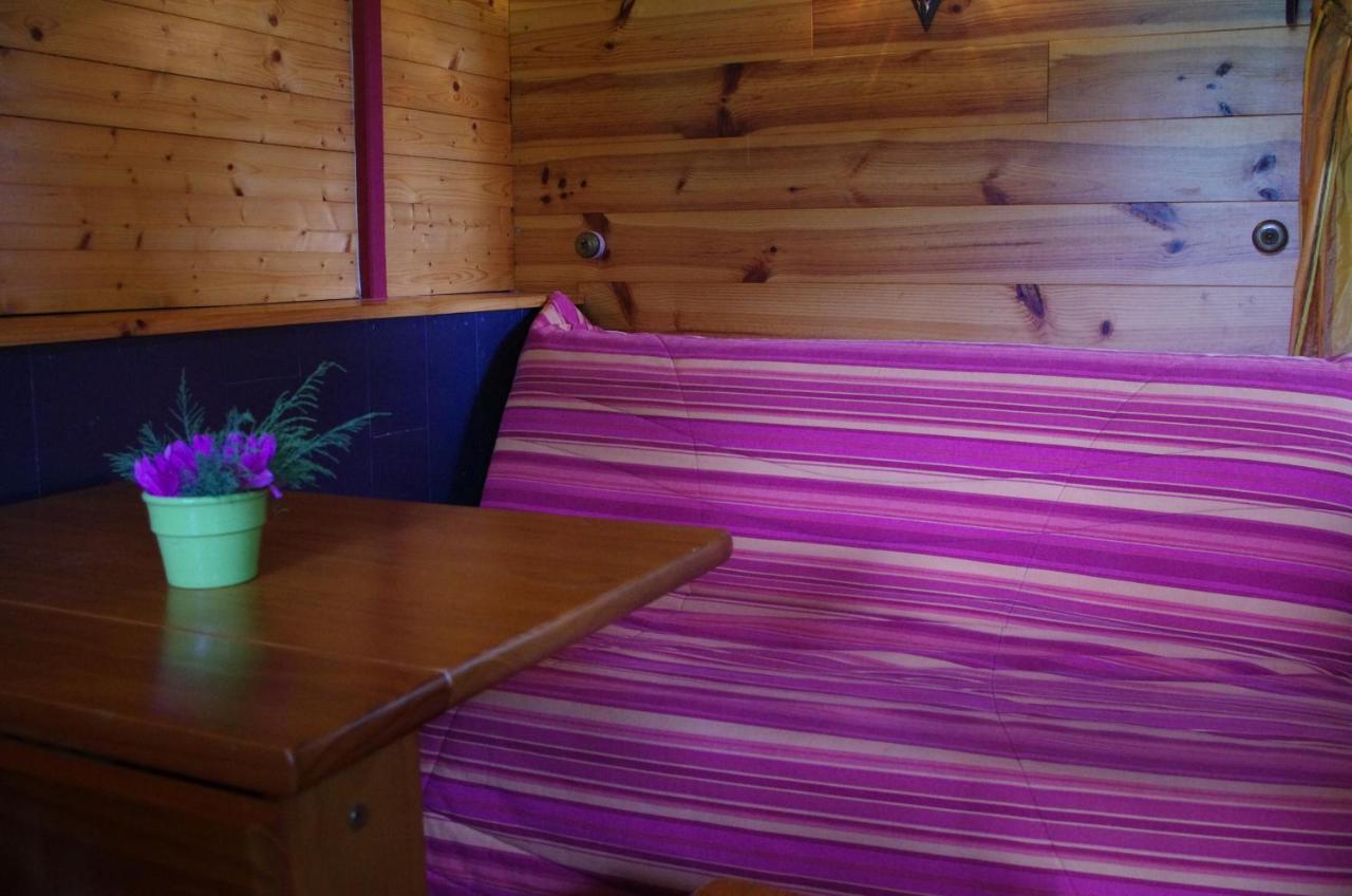 فندق Camping La Bergerie La Chapelle-Achard الغرفة الصورة