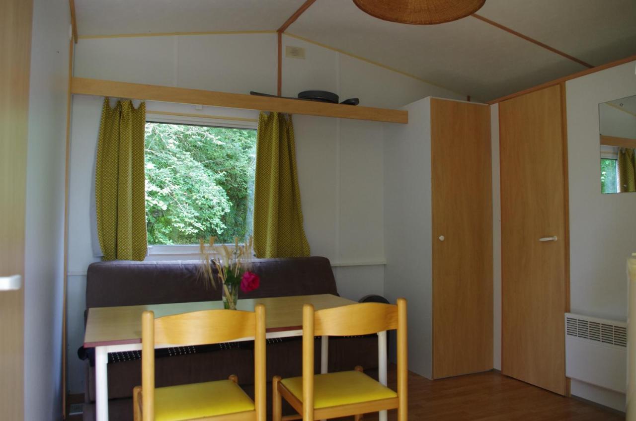 فندق Camping La Bergerie La Chapelle-Achard المظهر الخارجي الصورة