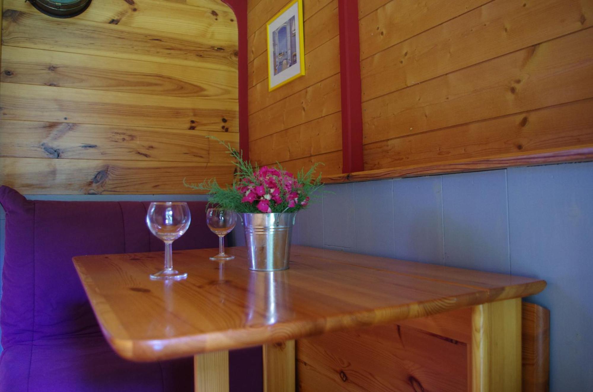 فندق Camping La Bergerie La Chapelle-Achard الغرفة الصورة